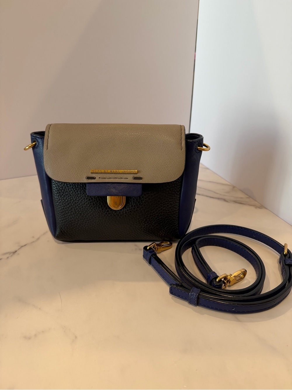 Marc by Marc Jacobs Sheltered Island
Color Block Crossbody Satchel